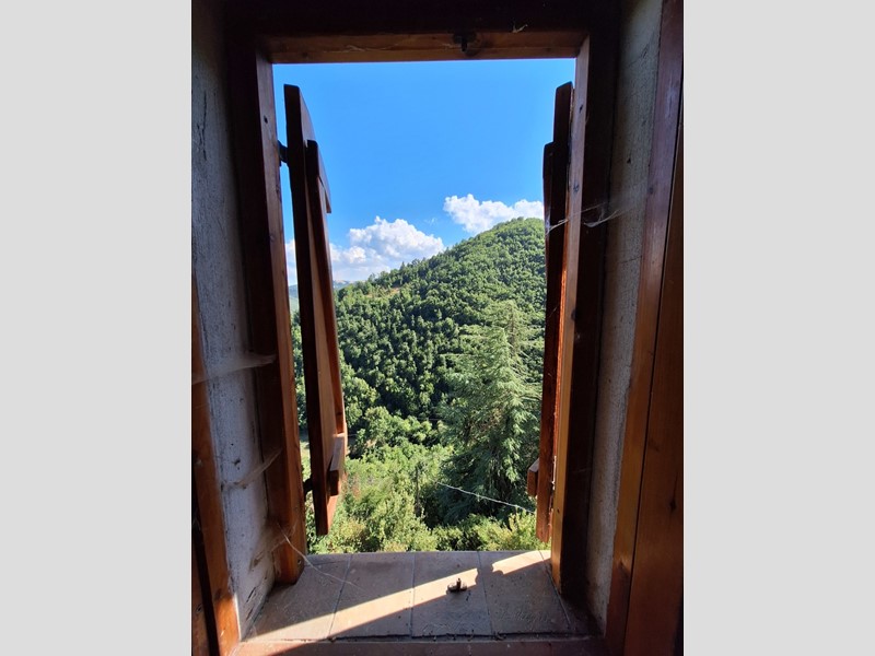 Casa Indipendente in Vendita a Sellano, zona Cammoro, 35'000&euro;, 95 m²