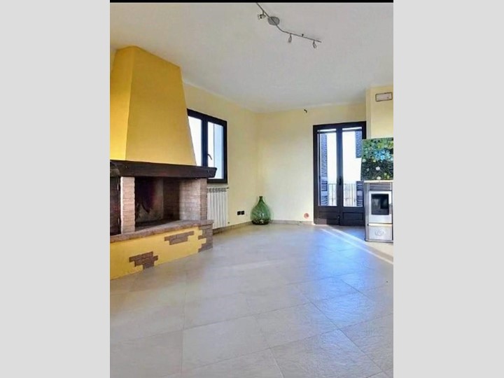 Appartamento in Vendita a Murlo, zona Casciano, 149'000€, 80 m², con Box