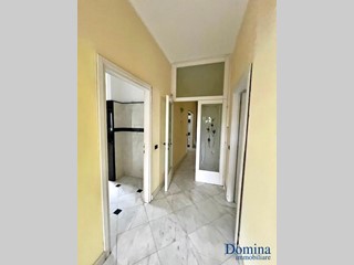 Appartamento in Vendita a Massa, 295'000€, 160 m²