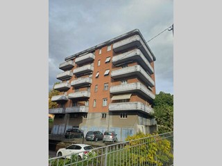 Quadrilocale in Vendita a Fornovo di Taro, 108'000&euro;, 130 m²
