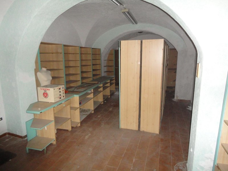 Immobile commerciale in Vendita a Peccioli, 70'000€, 65 m²