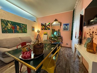 Trilocale in Vendita a Pisa, 260'000€, 75 m², arredato