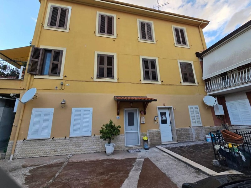 Bilocale in Vendita a Frosinone, 95'000€, 65 m²