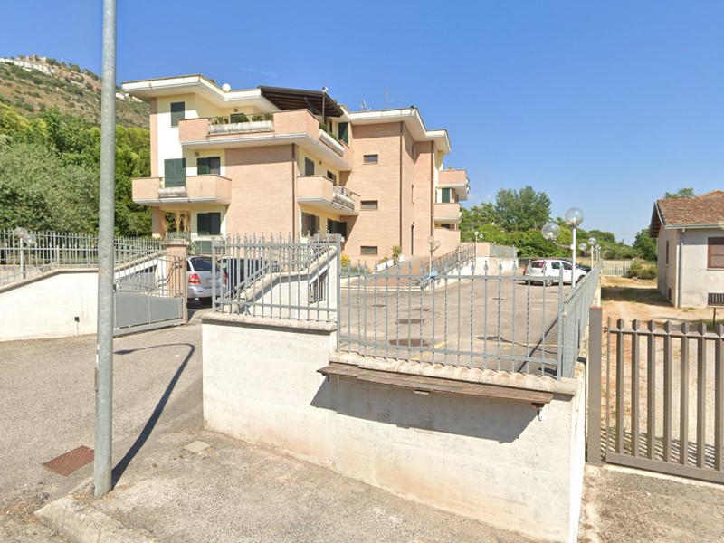 Appartamento in Vendita a Arce, 149'000€, 85 m², con Box
