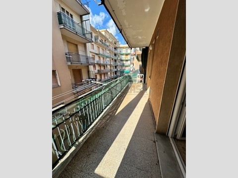Trilocale in Vendita a Loano, 238'000€, 50 m², arredato