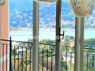 Attico in Vendita a Rapallo, zona PARCO CASALE, 750'000€, 131 m², arredato, con Box