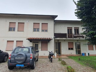 Casa Indipendente in Vendita a Capannori, zona Lammari, 850'000€, 700 m², arredato