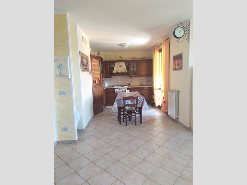 Quadrilocale in Vendita a Montopoli in Val d'Arno, 219'000€, 100 m², con Box