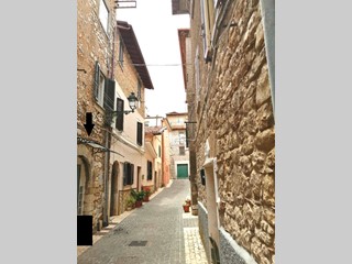 Trilocale in Vendita a Sezze, 35'000€, 75 m²