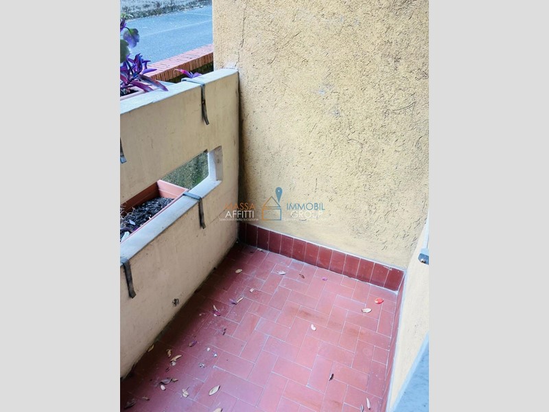 Appartamento in Vendita a Carrara, 130'000€, 80 m², arredato