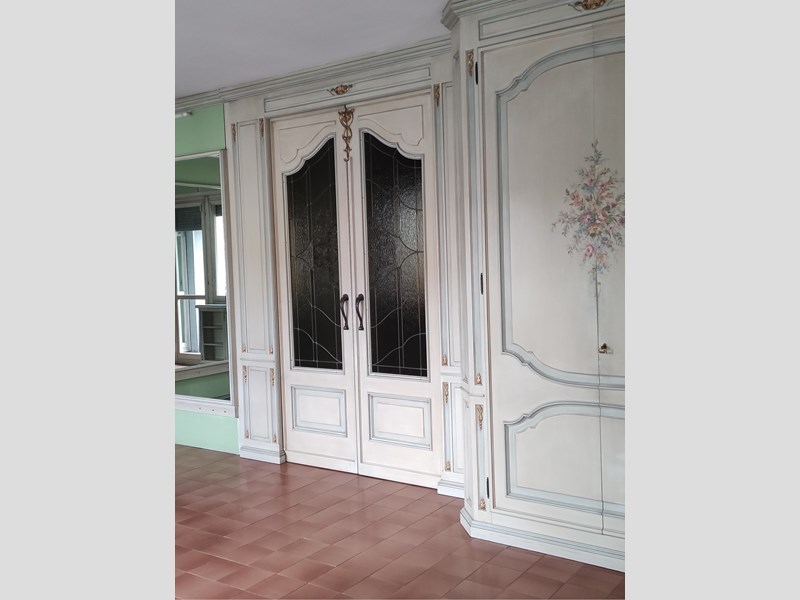 Appartamento in Vendita a Ivrea, zona Piazza Lamarmora 12, 229'000€, 190 m²