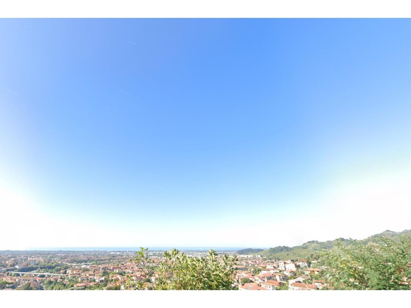 Quadrilocale in Vendita a Massa, zona Castagnetola, 210'000€, 90 m², arredato