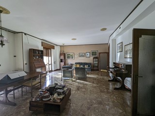 Appartamento in Vendita a Grosseto, 190'000€, 150 m²