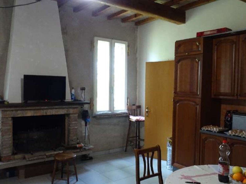 Casa Indipendente in Vendita a Lugo, 35'438€, 182 m²