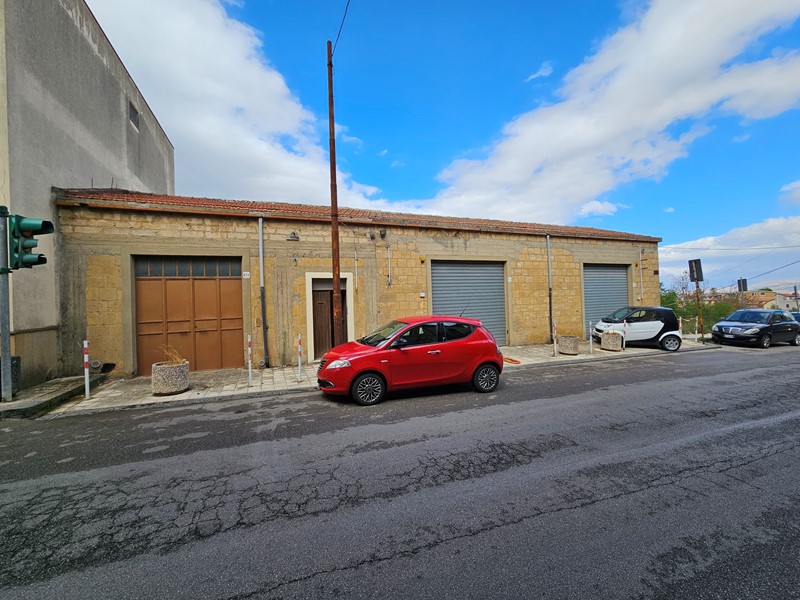 Appartamento in Vendita a Calascibetta, 340'000€, 250 m²