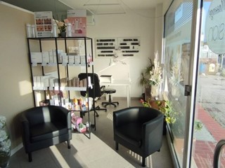 Attività commerciale in Vendita a Lucca, zona San Marco, 45'000€, 120 m²