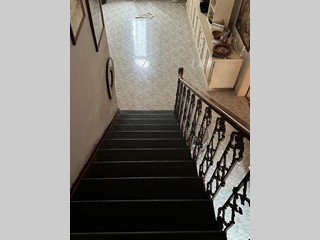 Casa Indipendente in Vendita a Vinci, zona Sovigliana, 300'000€, 241 m², con Box