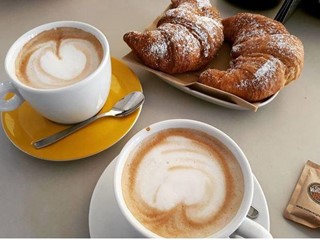 Attività commerciale in Vendita a Pisa, 85'000€, 77 m²