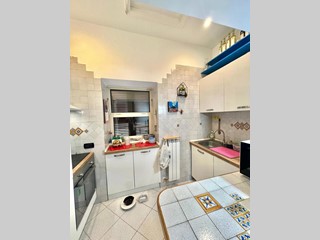 Bilocale in Vendita a Pozzuoli, 250'000€, 60 m²