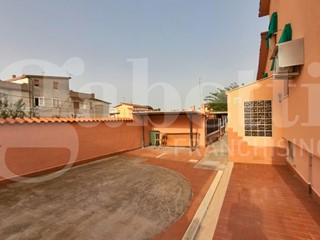 Trilocale in Vendita a Ardea, 249'000€, 135 m²