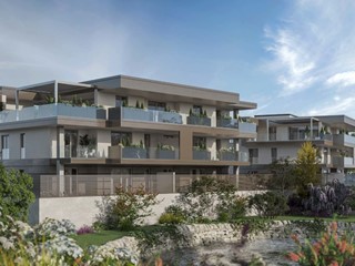 Appartamento in Vendita a Arona, 380'000€, 104 m², con Box