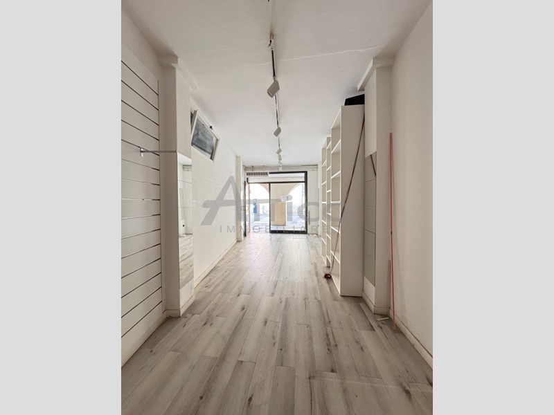 Immobile commerciale in Vendita a Rovigo, zona Centro cittÃ, 35'000€, 30 m²