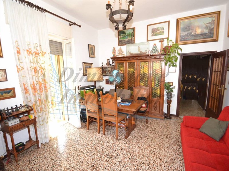 Quadrilocale in Vendita a Rosignano Marittimo, zona Rosignano Solvay, 130'000€, 80 m²