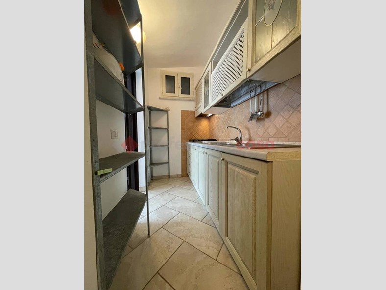 Villa in Vendita a Terracina, 399'000€, 60 m², arredato