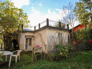 Villa in Vendita a Centro Valle Intelvi, 60'000€, 170 m²