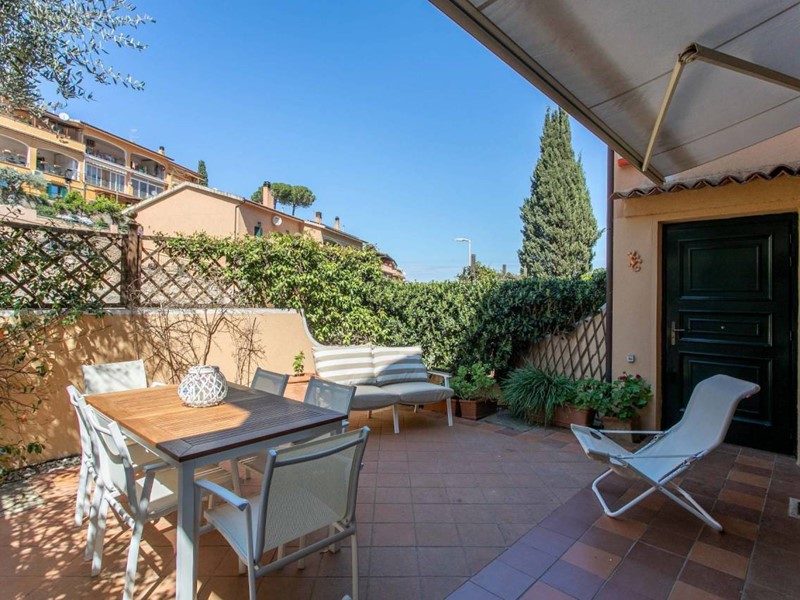 Appartamento in Vendita a Monte Argentario, zona Porto Santo Stefano, 300'000€, 69 m²