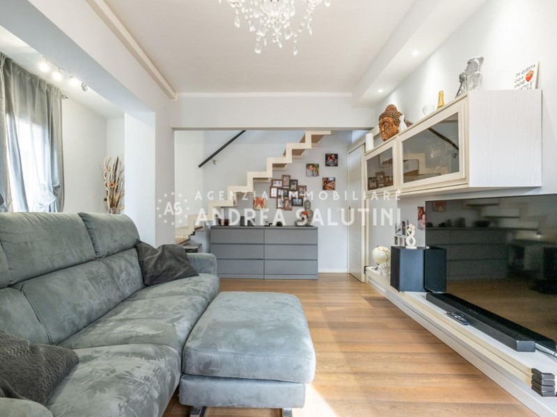 Casa Indipendente in Vendita a Ponsacco, 150'000€, 95 m², arredato