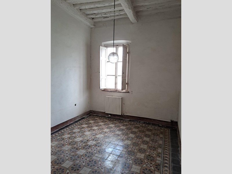 Quadrilocale in Vendita a Casciana Terme Lari, 58'000€, 70 m²