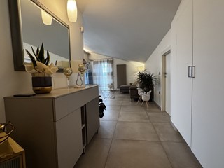 Trilocale in Vendita a Milazzo, 180'000€, 107 m²