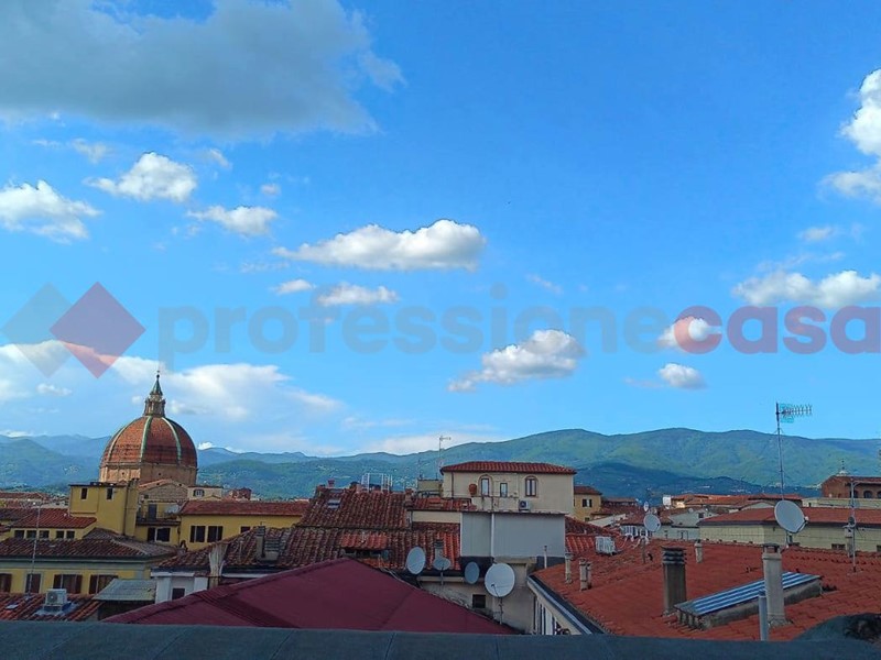 Trilocale in Vendita a Pistoia, 135'000€, 67 m²