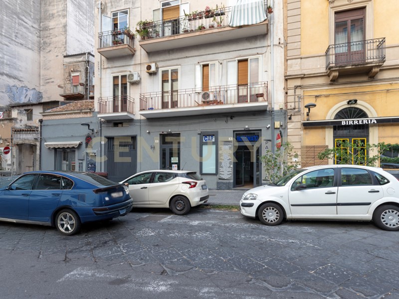 Immobile commerciale in Vendita a Catania, 75'000&euro;, 39 m², arredato