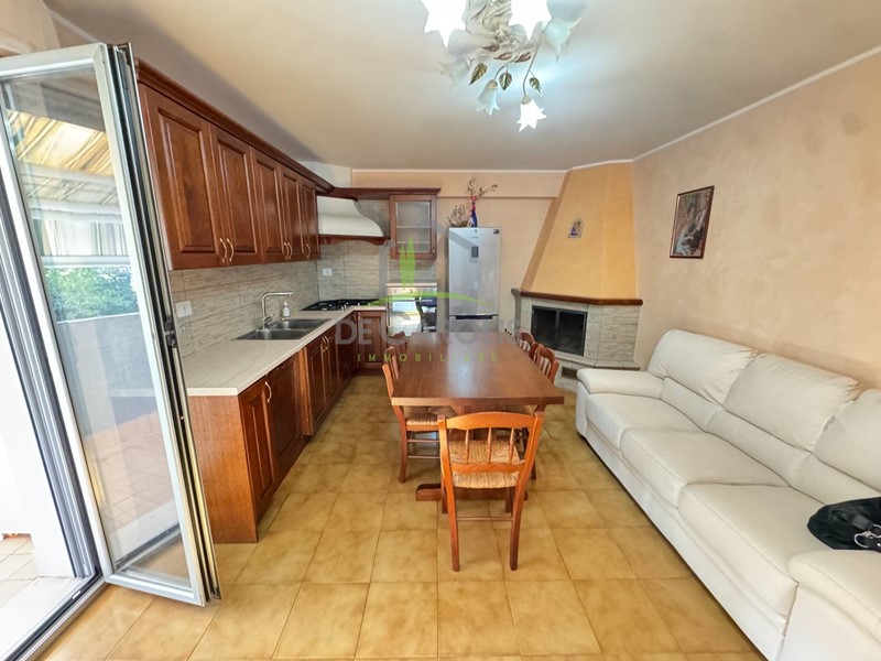 Quadrilocale in Vendita a Castignano, zona Ripaberarda, 55'000€, 63 m²