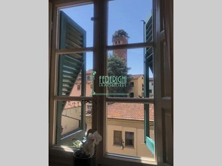 Appartamento in Vendita a Lucca, 780'000&euro;, 180 m²