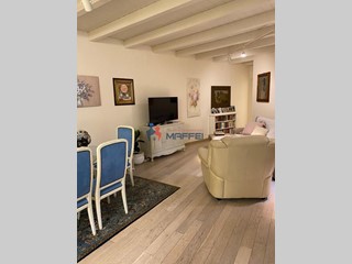 Appartamento in Vendita a Massarosa, zona Stiava, 280'000€, 100 m², arredato