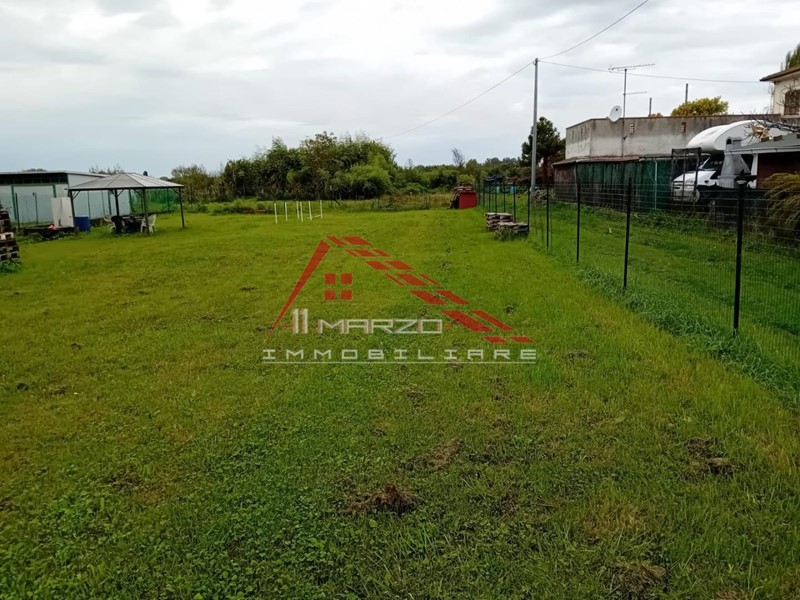 Terreno agricolo in Affitto a Cascina, zona Ripoli, 150€, 1700 m²