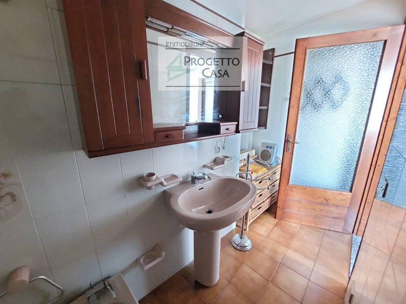 Casa Indipendente in Vendita a Nonio, 73'000€, 130 m²