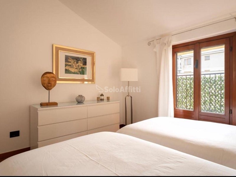 Bilocale in Affitto a Milano, zona Garibaldi - Brera - Moscova, 2'300€, 80 m², arredato