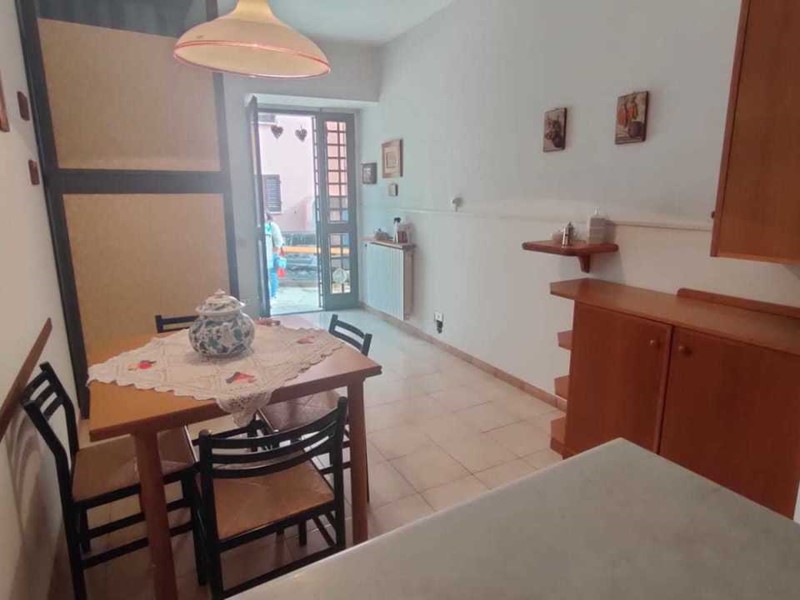 Casa Semi Indipendente in Vendita a Luni, zona Nicola, 120'000€, 120 m²