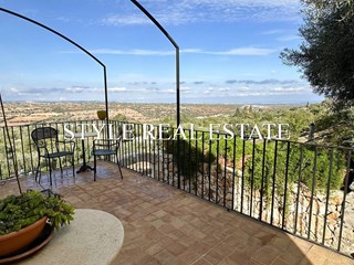 Casale in Vendita a Siracusa, zona Canicattini Bagni, 270'000&euro;, 177 m²