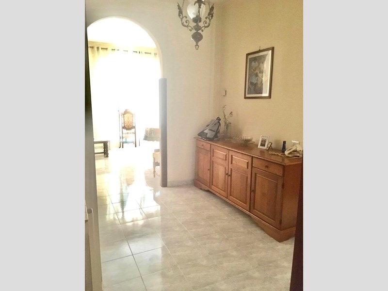 Casa Indipendente in Vendita a Fabrica di Roma, zona Via IV Novembre, 190'000€