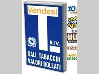 Attività commerciale in Vendita a Rosignano Marittimo, 248'000€, 30 m²