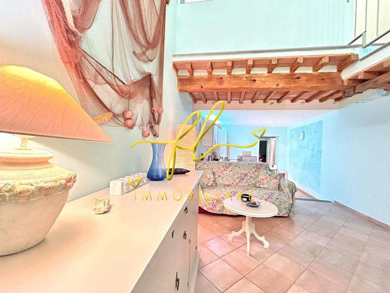 Trilocale in Vendita a Rio, 180'000&euro;, 86 m², arredato