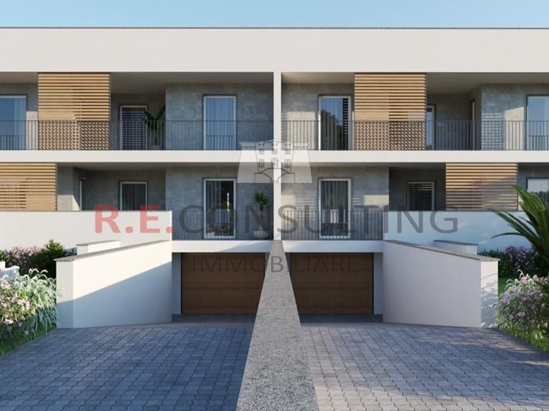 Appartamento in Vendita a Martina Franca, 370'000€, 110 m², con Box