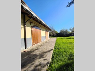 Casa Semi Indipendente in Vendita a Villafranca in Lunigiana, 155'000€, 130 m²