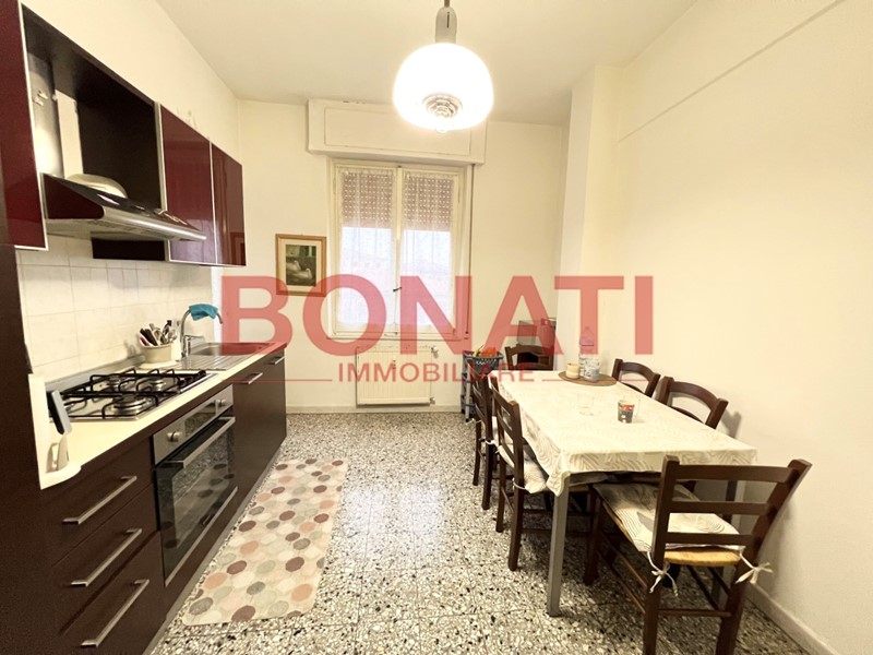 Quadrilocale in Vendita a La Spezia, zona Periferia Est, 160'000€, 88 m²