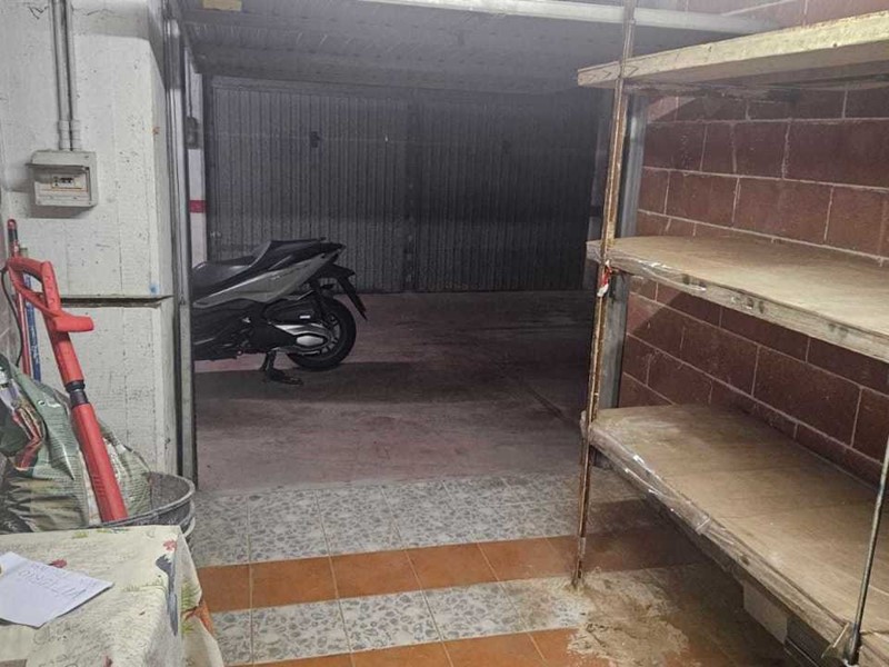 Box in Vendita a Genova, 17'000€, 13 m²